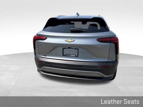 Used 2024 Chevrolet Blazer EV LT AWD/4WD image 13