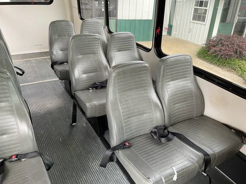 Used 2013 Ford E-350 and Econoline 350 Super Duty w/ Shuttle Bus Prep Pkg image 16