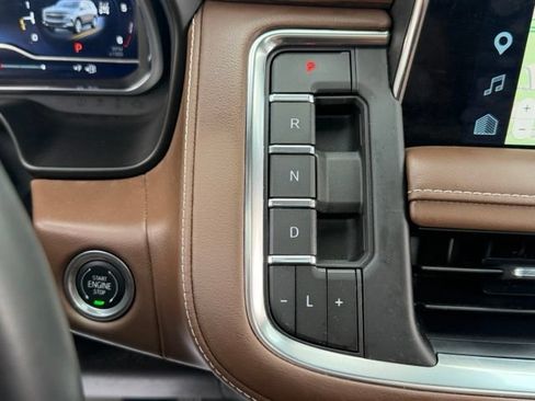 Certified 2024 Chevrolet Tahoe High Country AWD/4WD image 31