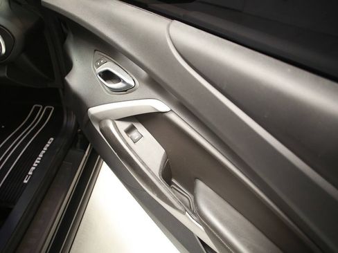 Used 2023 Chevrolet Camaro LT RWD image 17