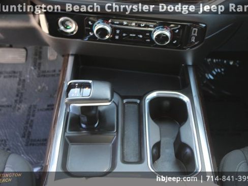 Used 2022 GMC Sierra 1500 Elevation image 14