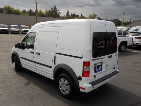 Used 2011 Ford Transit Connect XLT FWD image 10