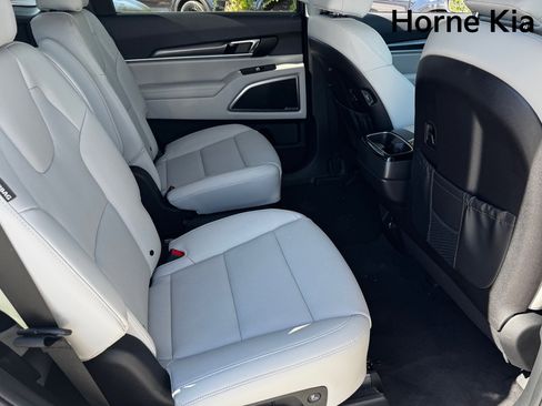 New 2025 Kia Telluride S image 20