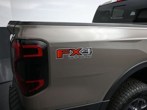 New 2025 Ford Ranger XLT w/ FX4 Off-Road Package image 10