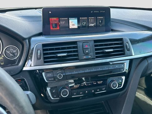 Used 2019 BMW 440i Convertible image 13