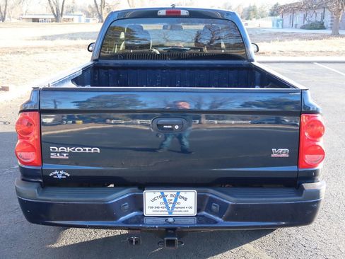 Used 2007 Dodge Dakota SLT image 6