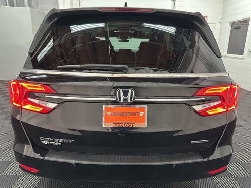 Used 2024 Honda Odyssey Touring image 8