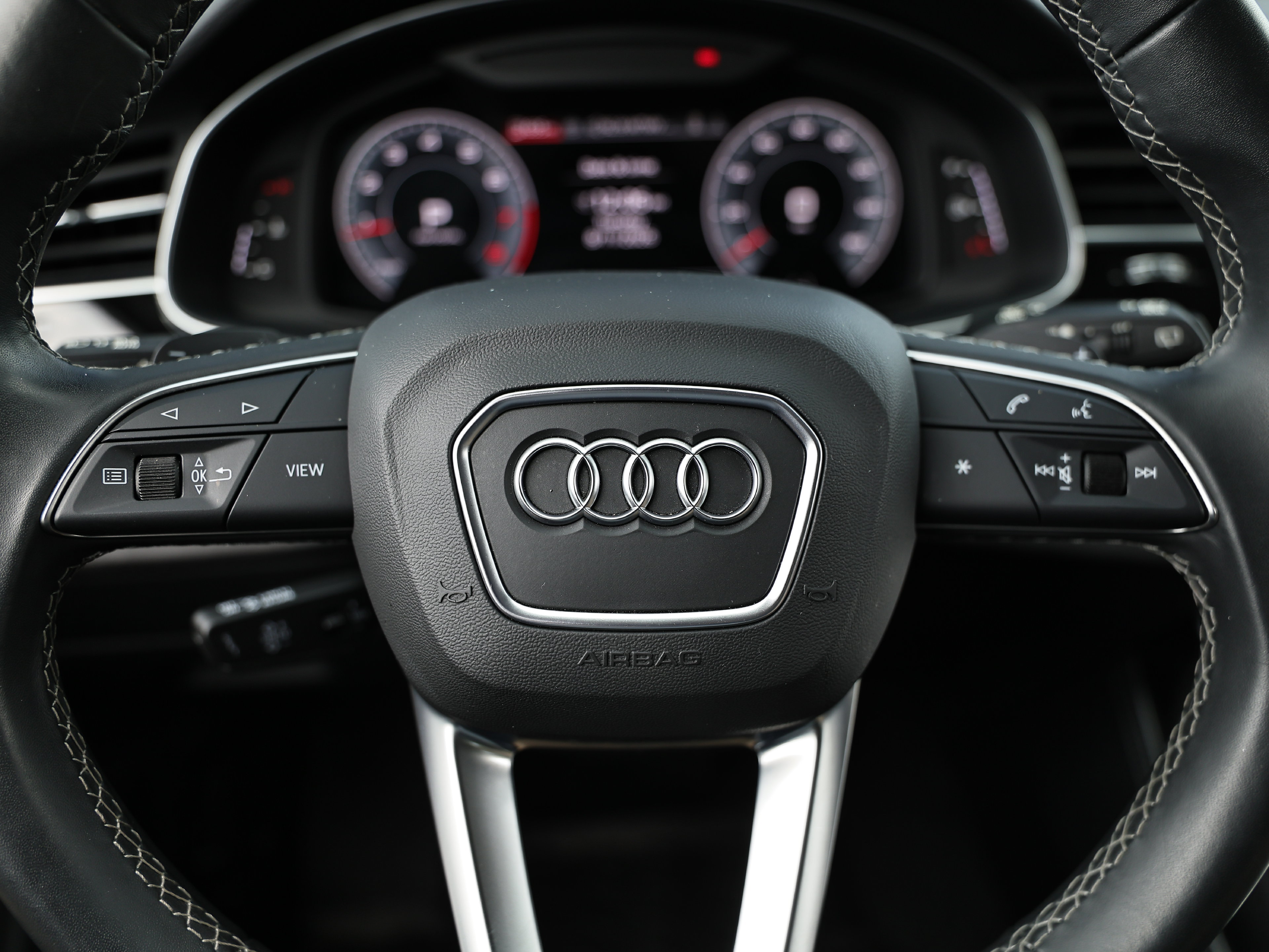 Used 2025 Audi Q7 2.0T Premium Plus AWD/4WD image 30