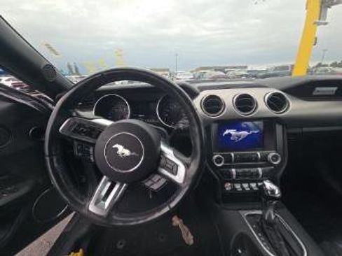 Used 2023 Ford Mustang Premium image 18