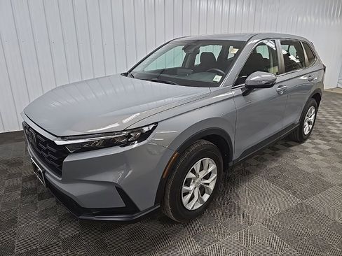 Used 2023 Honda CR-V LX image 8
