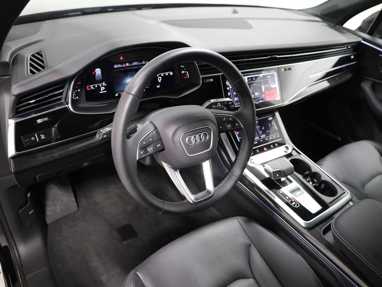Certified 2025 Audi Q7 3.0T Premium Plus w/ Premium Plus Package AWD/4WD image 3