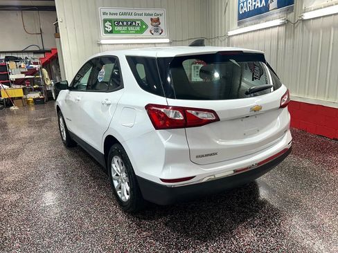 Used 2018 Chevrolet Equinox LS image 18