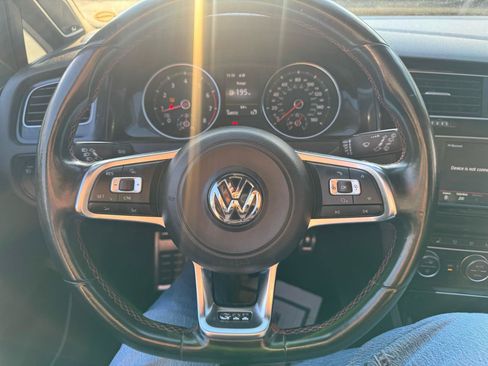 Used 2016 Volkswagen GTI Autobahn w/ Lighting Package (SEL) FWD image 25