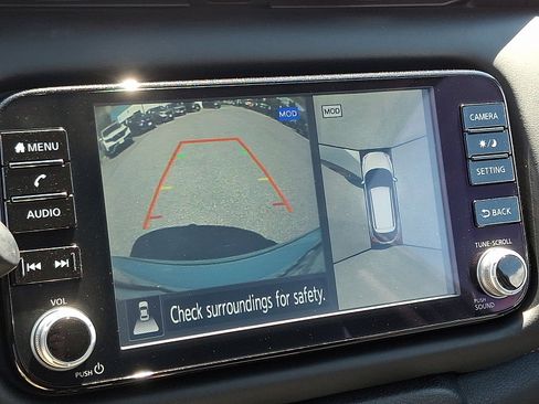 Used 2023 Nissan Kicks SR w/ SR Premium Package image 18