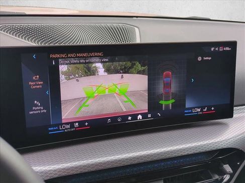 Certified 2025 BMW 330i Sedan w/ M Sport Package image 14