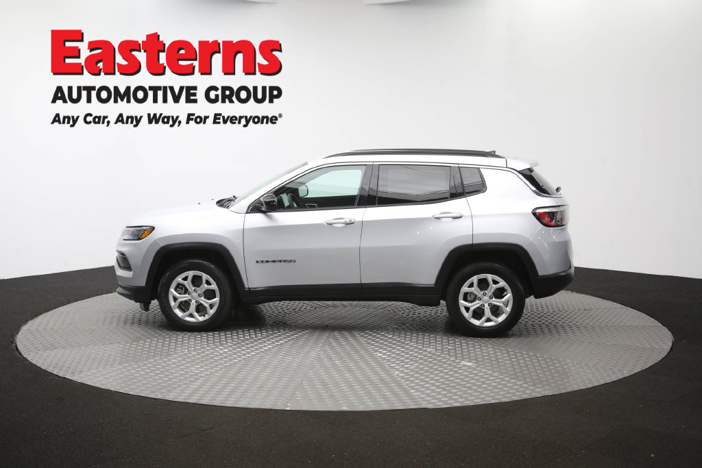 Used 2024 Jeep Compass Latitude AWD/4WD image 61
