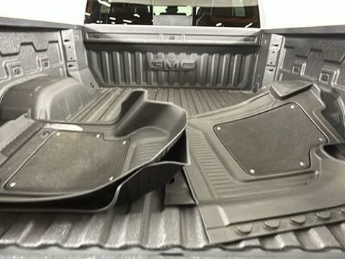 Used 2025 GMC Sierra 1500 AT4X AWD/4WD image 28