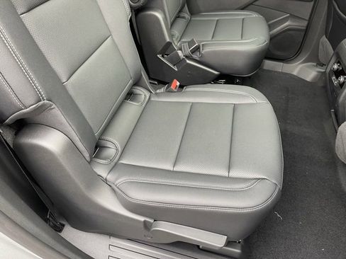 New 2026 Chevrolet Traverse LT w/ Sun and Wheel Package image 8