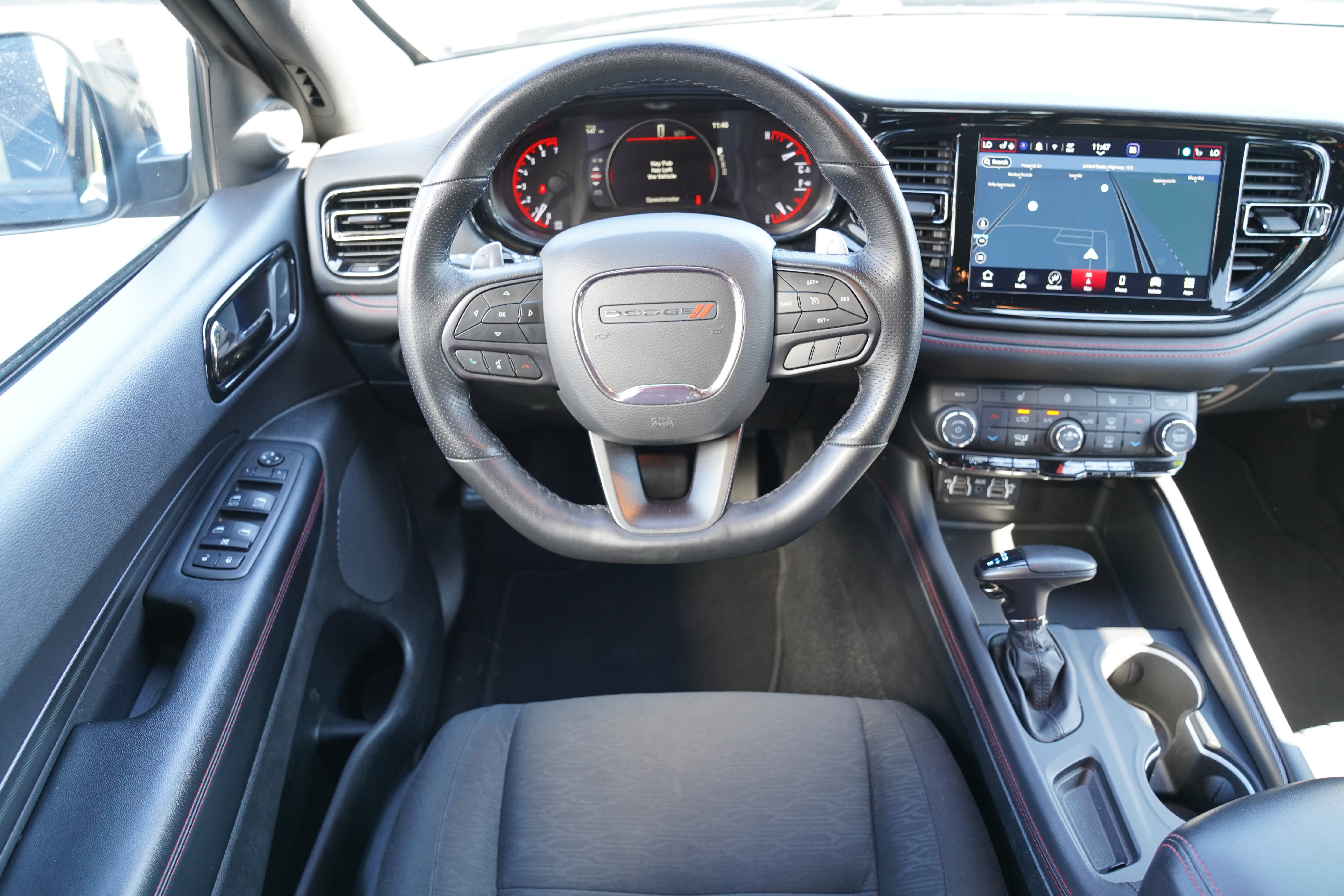 Used 2025 Dodge Durango GT AWD/4WD image 13