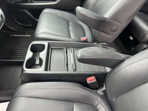 Certified 2023 Honda Odyssey Touring image 23
