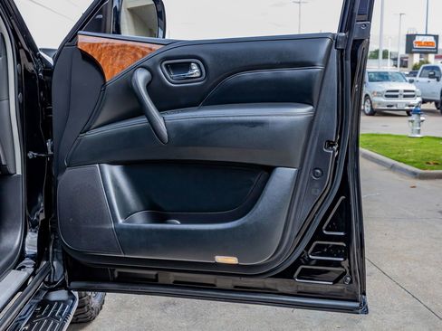 Used 2019 INFINITI QX80 Luxe w/ 22" Wheel Package RWD image 36