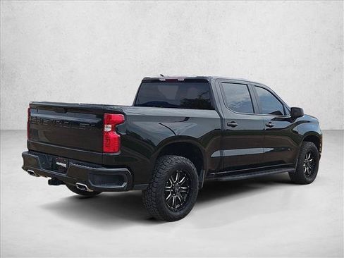 Used 2021 Chevrolet Silverado 1500 LT AWD/4WD image 5