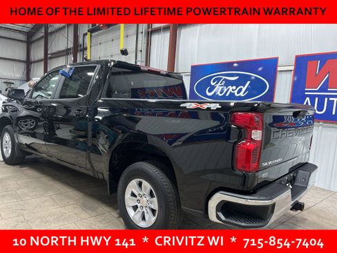 Used 2025 Chevrolet Silverado 1500 LT AWD/4WD image 3