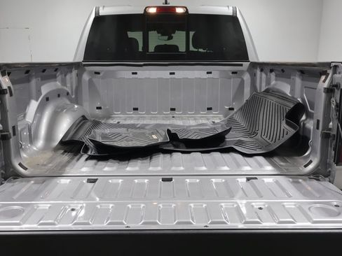 Used 2023 RAM 1500 Big Horn AWD/4WD image 4