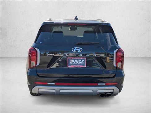 Used 2023 Hyundai Palisade SEL image 7