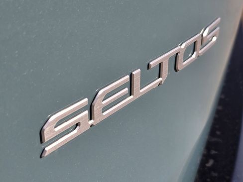 New 2026 Kia Seltos SX image 7