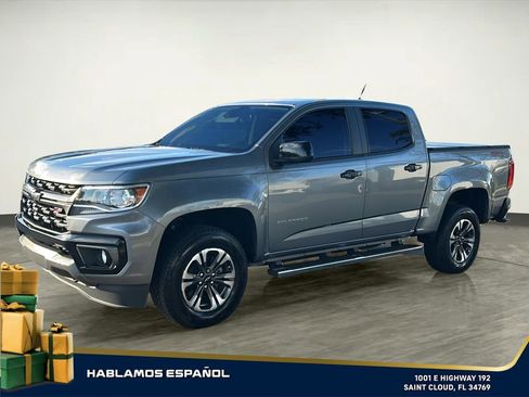 Used 2022 Chevrolet Colorado Z71 w/ Safety Package image 2
