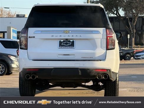 Used 2023 Chevrolet Suburban Premier image 8