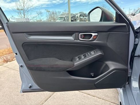 Used 2025 Honda Civic Type R image 20