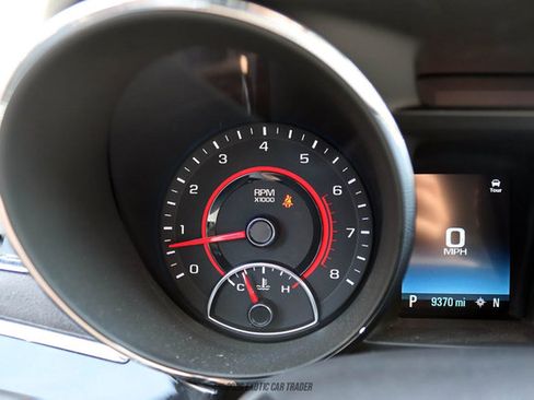 Used 2016 Chevrolet SS RWD image 21
