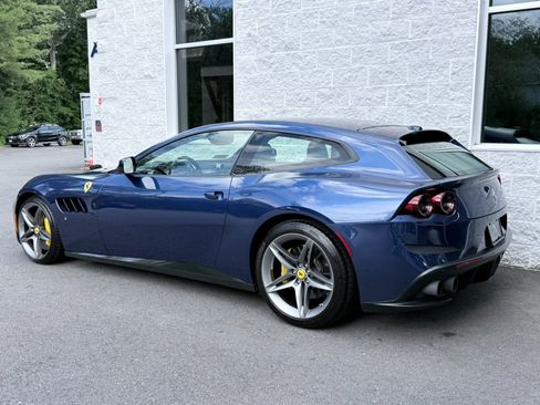 Used 2019 Ferrari GTC4Lusso AWD/4WD image 5