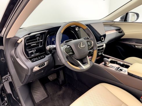 Certified 2026 Lexus RX 350 Premium Plus w/ Convenience Package FWD image 4