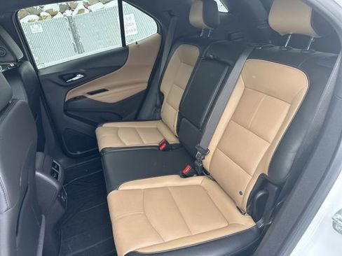 Used 2023 Chevrolet Equinox Premier image 22