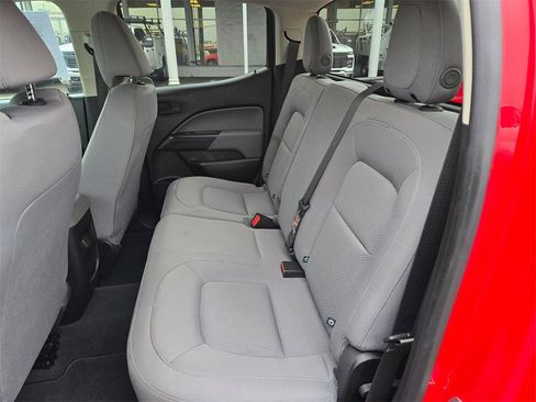 Used 2019 Chevrolet Colorado W/T w/ WT Convenience Package image 7