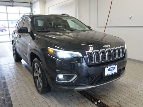 Used 2019 Jeep Cherokee Limited image 17