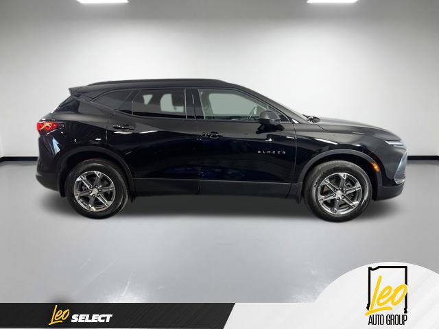 Used 2023 Chevrolet Blazer LT w/ Convenience Package FWD image 5