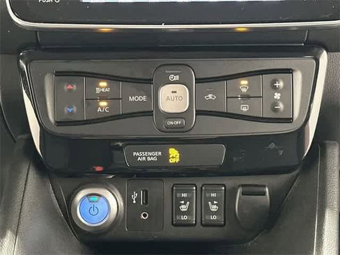 Used 2018 Nissan Leaf SV w/ SV All Weather Package image 15