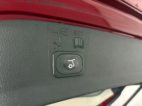 Used 2015 Ford Escape SE w/ Equipment Group 201A image 32