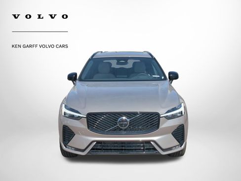 New 2026 Volvo XC60 B5 Plus w/ Protection Package Premier image 9