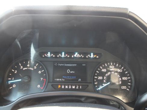 Used 2018 Ford F150 XL w/ Equipment Group 101A Mid AWD/4WD image 12