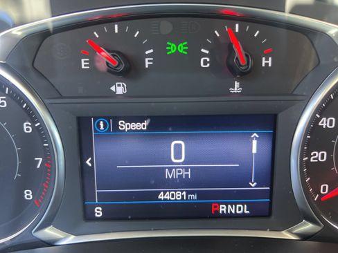 Used 2019 Chevrolet Blazer LT FWD image 29