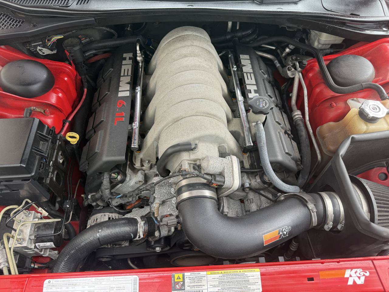 Used 2009 Dodge Challenger SRT8 RWD image 12