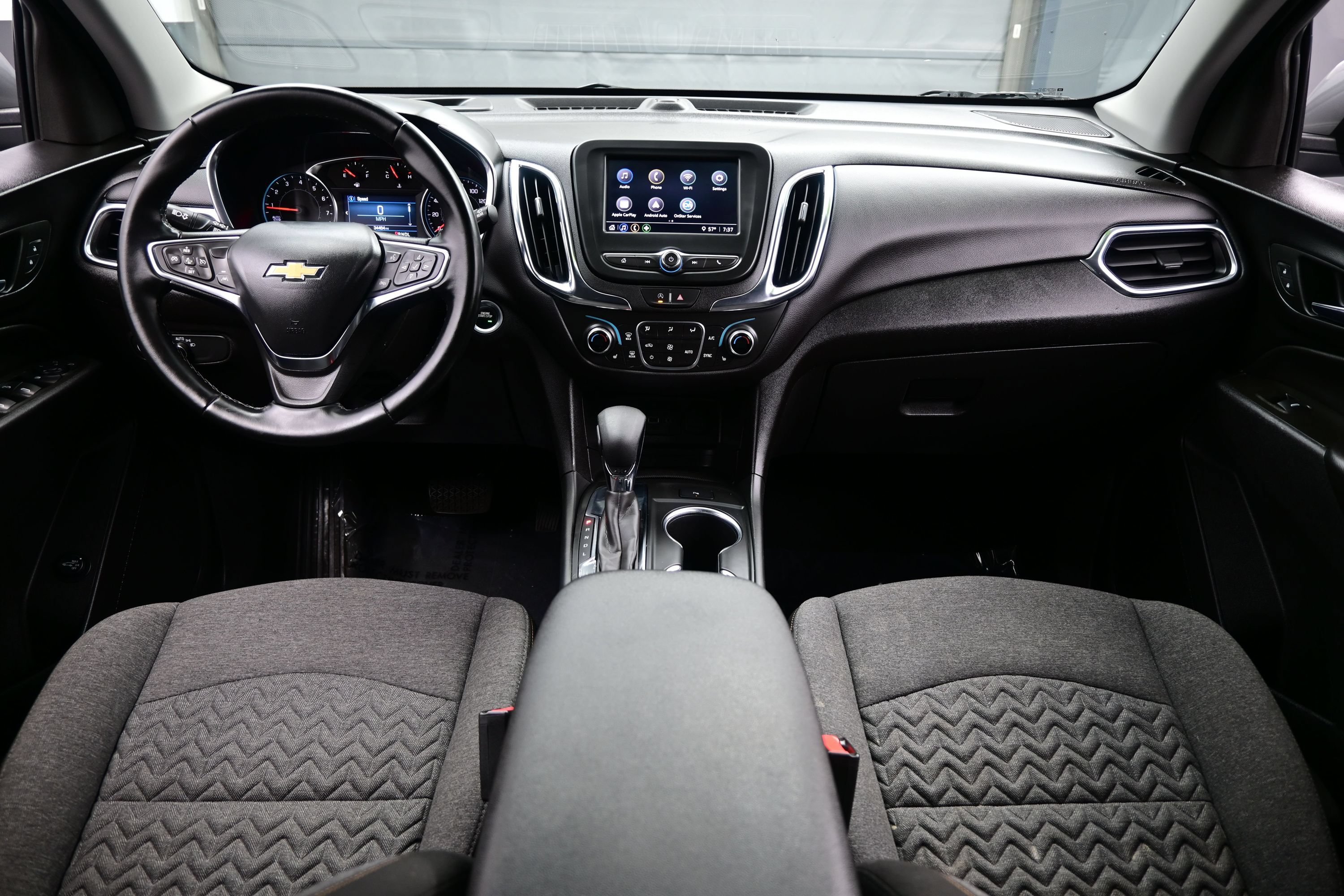 Used 2024 Chevrolet Equinox LT w/ LPO, Floor Liner Package FWD image 17