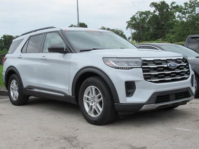 Used 2025 Ford Explorer Active