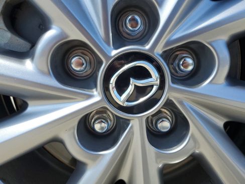 Certified 2025 MAZDA CX-5 AWD 2.5 S w/ Preferred Package image 10
