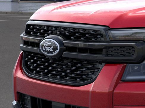 New 2025 Ford Ranger Lariat w/ Black Appearance Package image 17